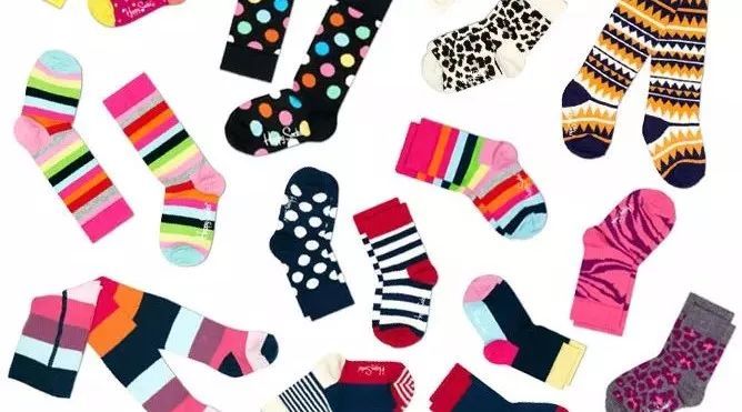 冬天襪子怎么穿?保暖、時尚、不跌范er!_時尚